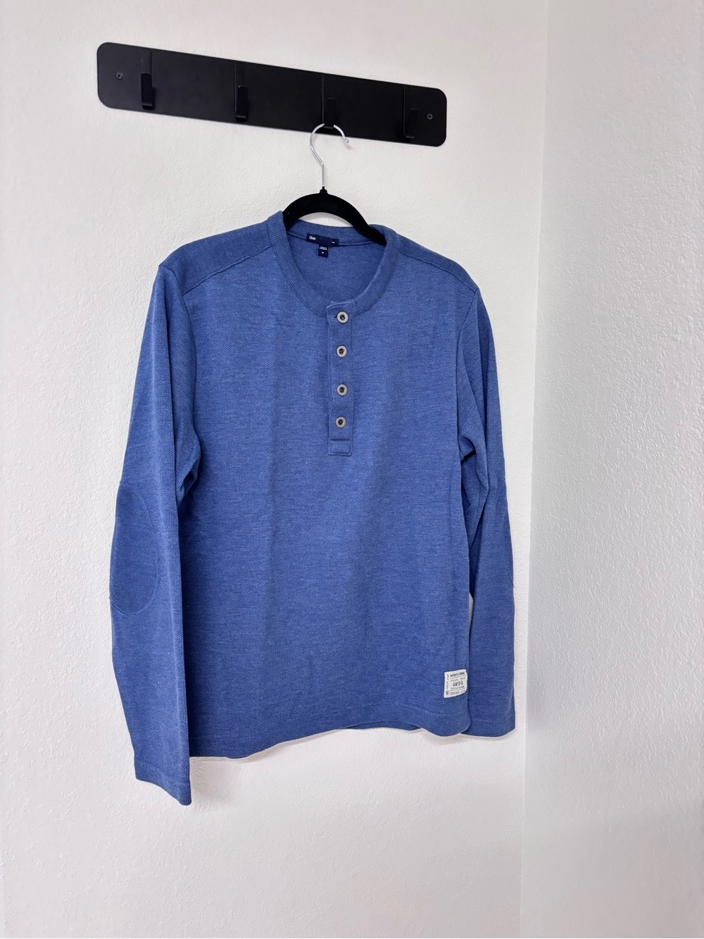GAP Men's Heathered Blue Long-Sleeve Henley